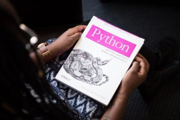 Code Python géré avec Poetry sur un écran d'ordinateur