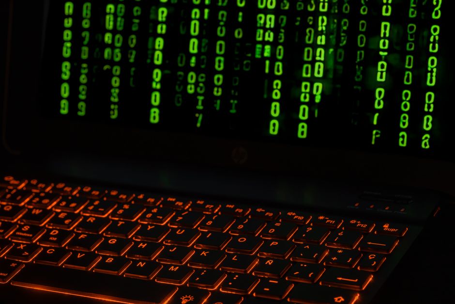 Code et programmation sur ecran d ordinateur portable